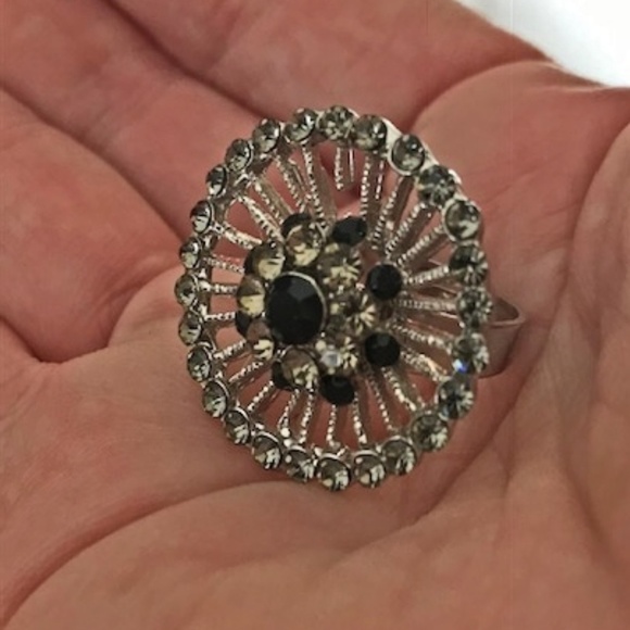 Starburst Ring Adjustable Retro Crystals Trendy - Picture 6 of 7